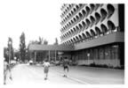 I25.jpg (47kb)